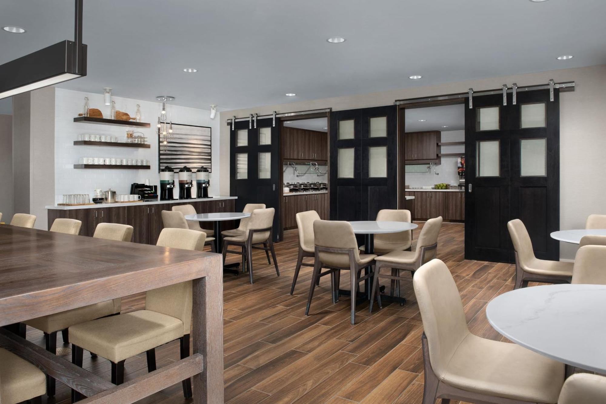 Residence Inn By Marriott Fresno Clovis Exteriér fotografie